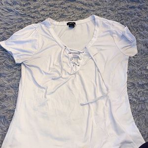 Crossed white tshirt